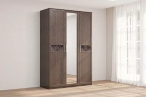 Шкаф 3-х створчатый с зеркалом Кэт-4 Венге Диал в Лангепасе - langepas.mebel-tymen.ru | фото